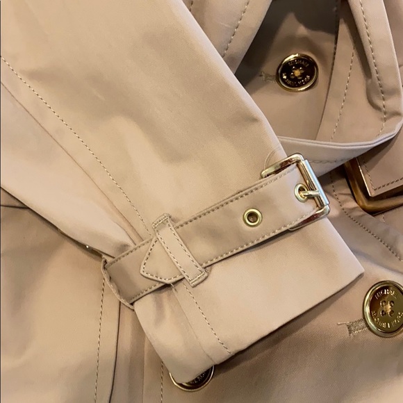 Michael Kors trench coat - Picture 9 of 12